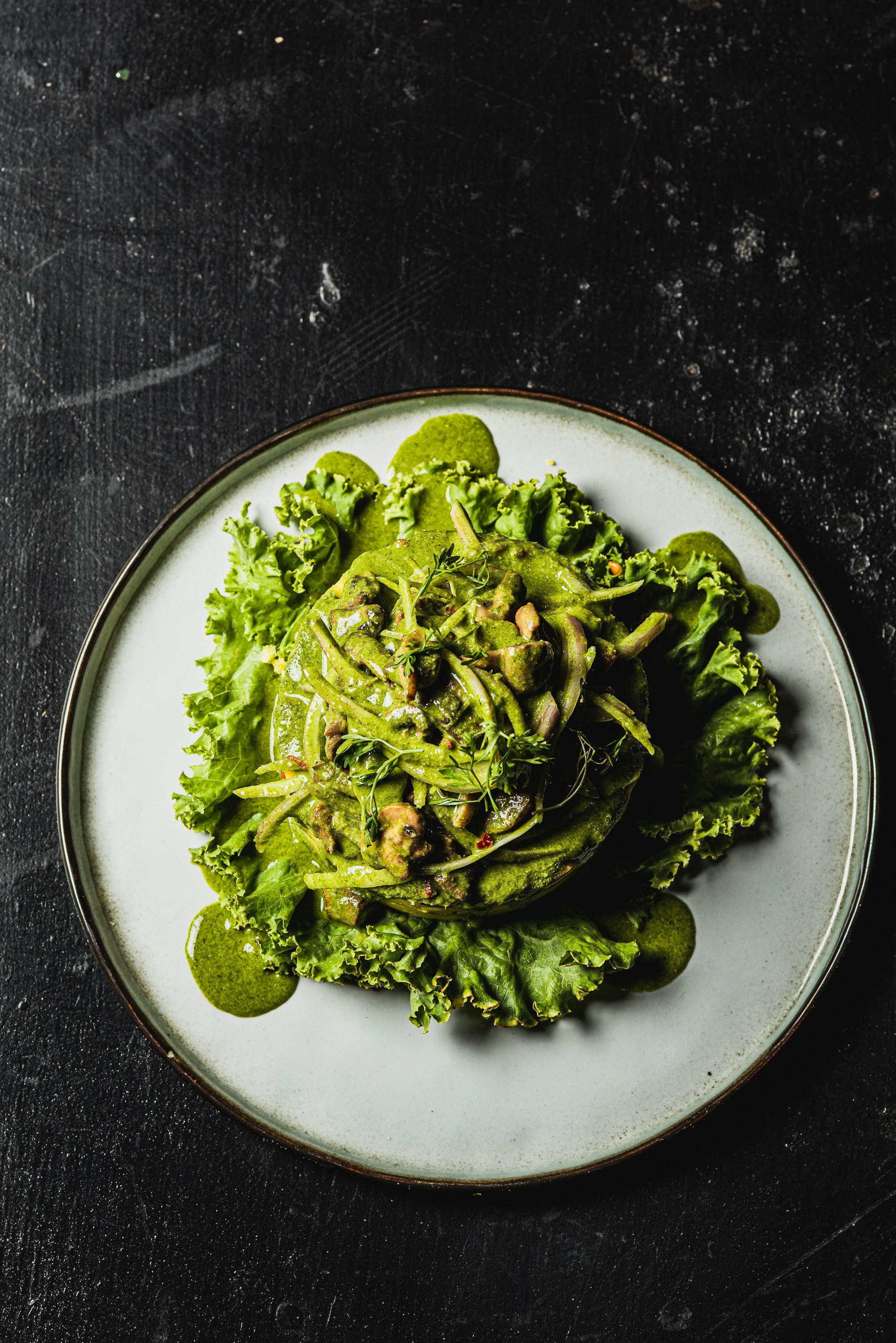paste met spinazie-basilicumsaus